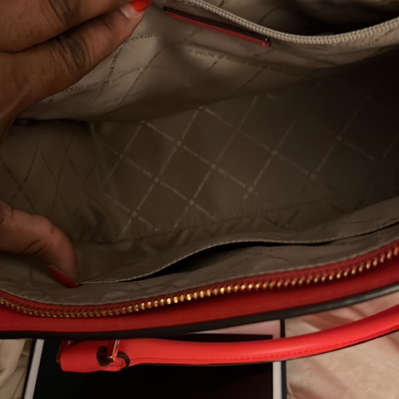 Red Michael Kors, purse, and wallet - Picture 4 of 6